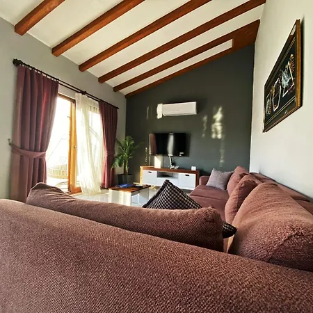 Likya Ruby 2+1 Villa, Oezel Havuzlu, Villa Fethiye